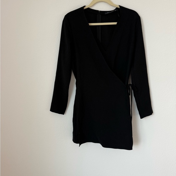 Zara Black Skort    Wore Twice - Picture 7 of 8